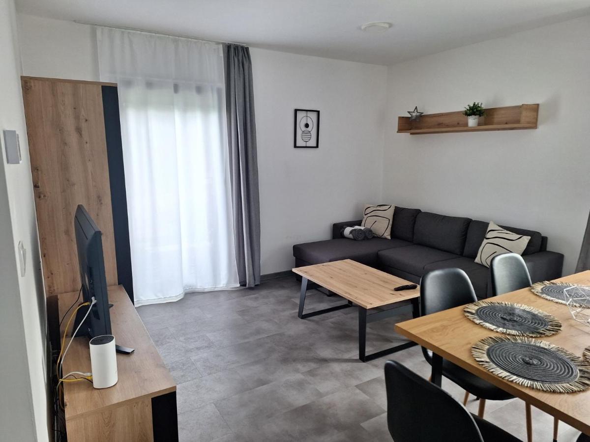 Mb Apartmany Lipno Lipno nad Vltavou Esterno foto